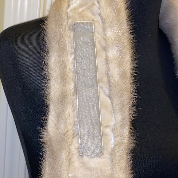 Gray Mink Collar. Vintage early 1950s. - Picture 7 of 9